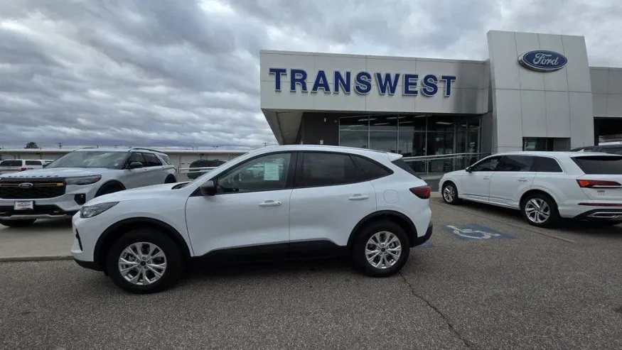 2026 Ford Escape | Photo 1 of 25