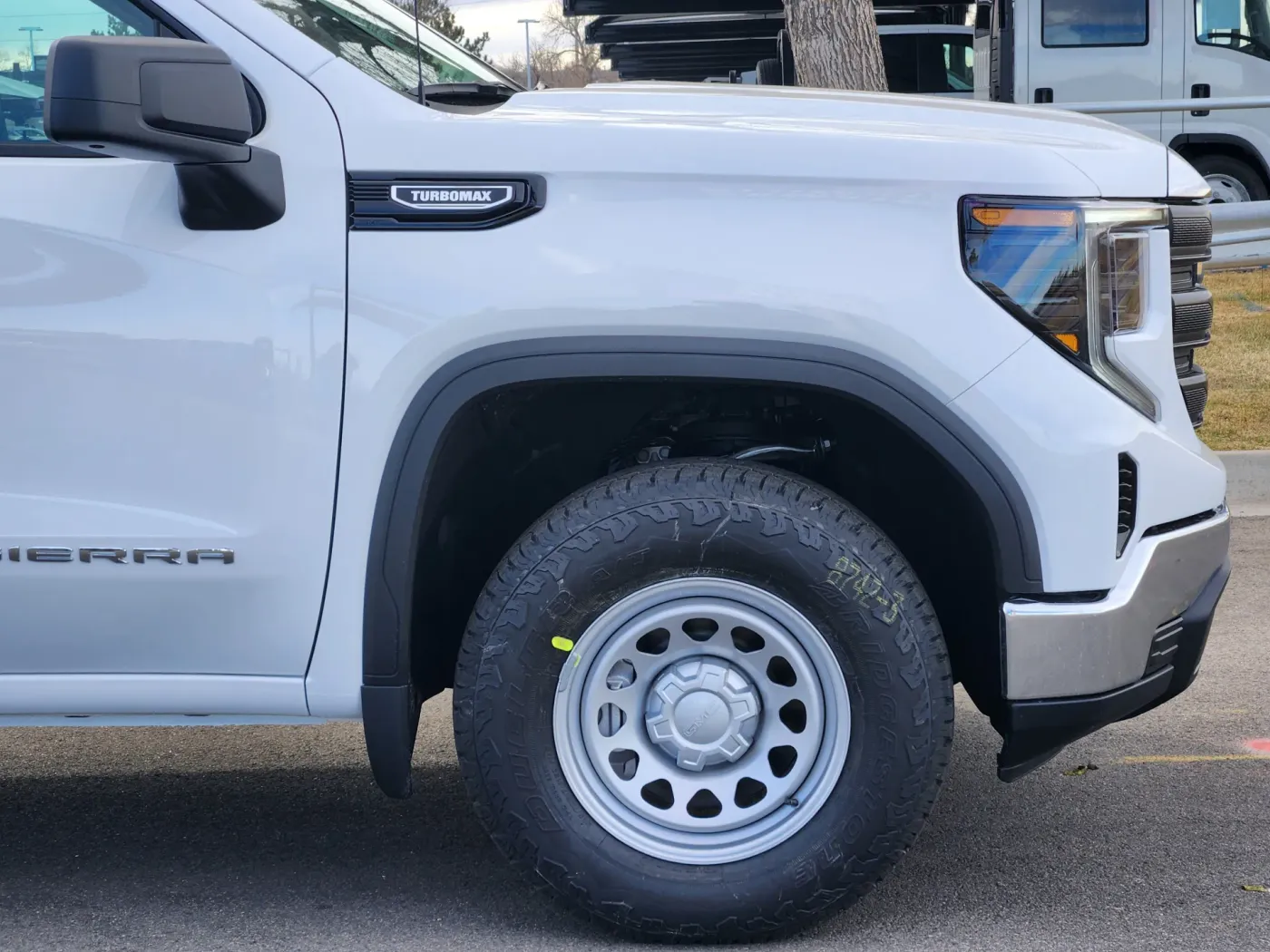 2026 GMC Sierra 1500 Pro | Photo 4 of 20