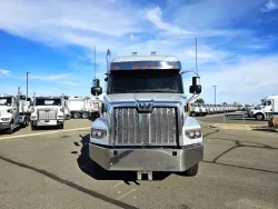 2025 Western Star 47X | Thumbnail Photo 2 of 19