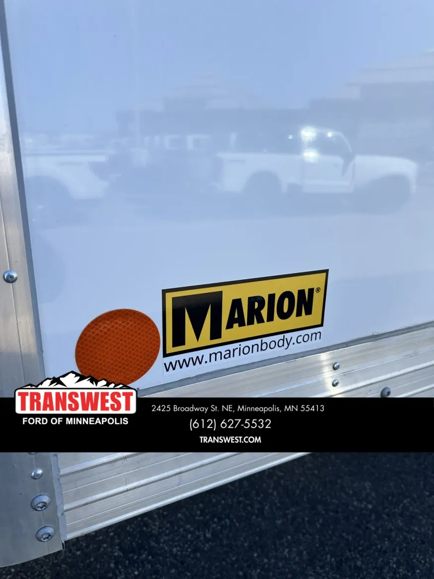 2025 Ford Super Duty F-650 | Photo 9 of 11