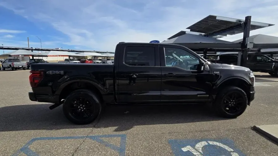 2024 Ford F-150 | Photo 7 of 35
