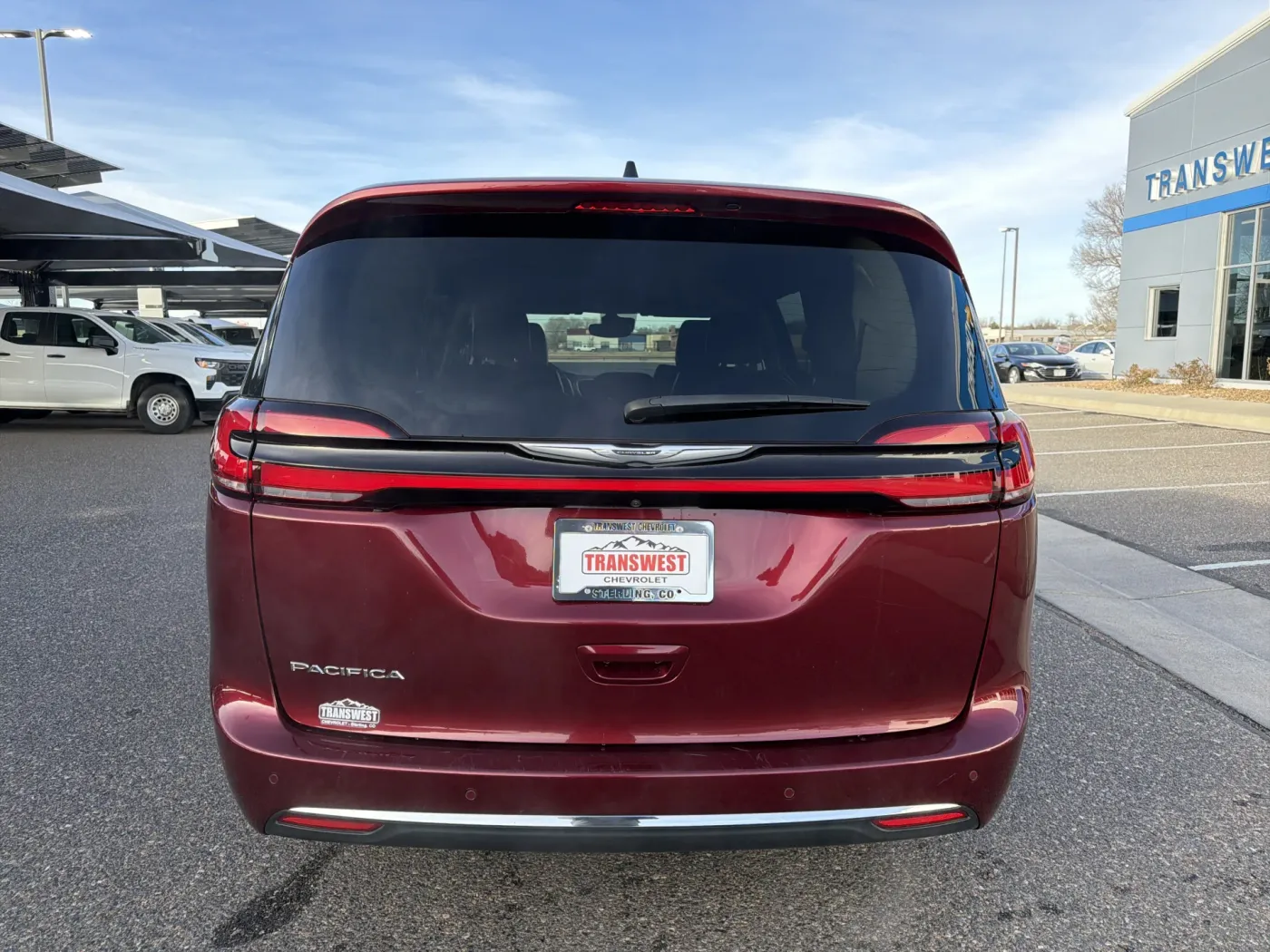 2023 Chrysler Pacifica Touring L | Photo 3 of 23