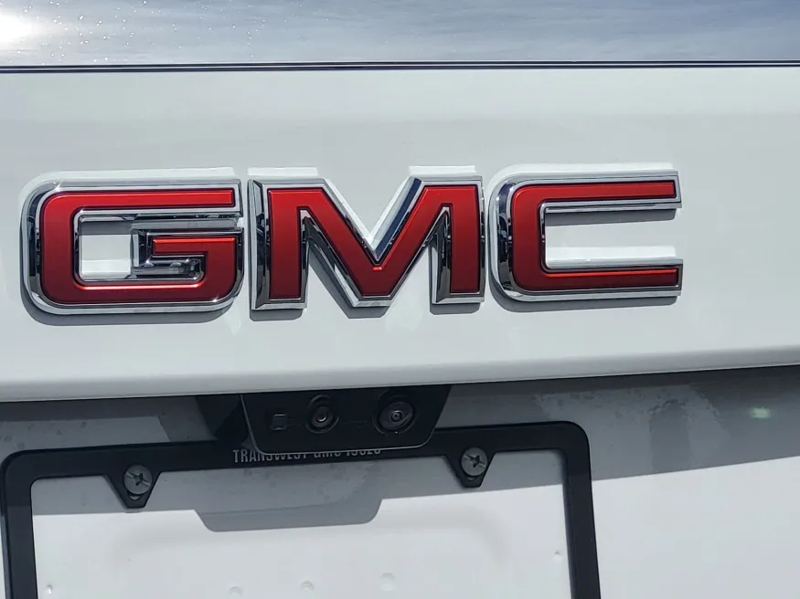 2026 GMC Yukon XL Elevation | Photo 10 of 26