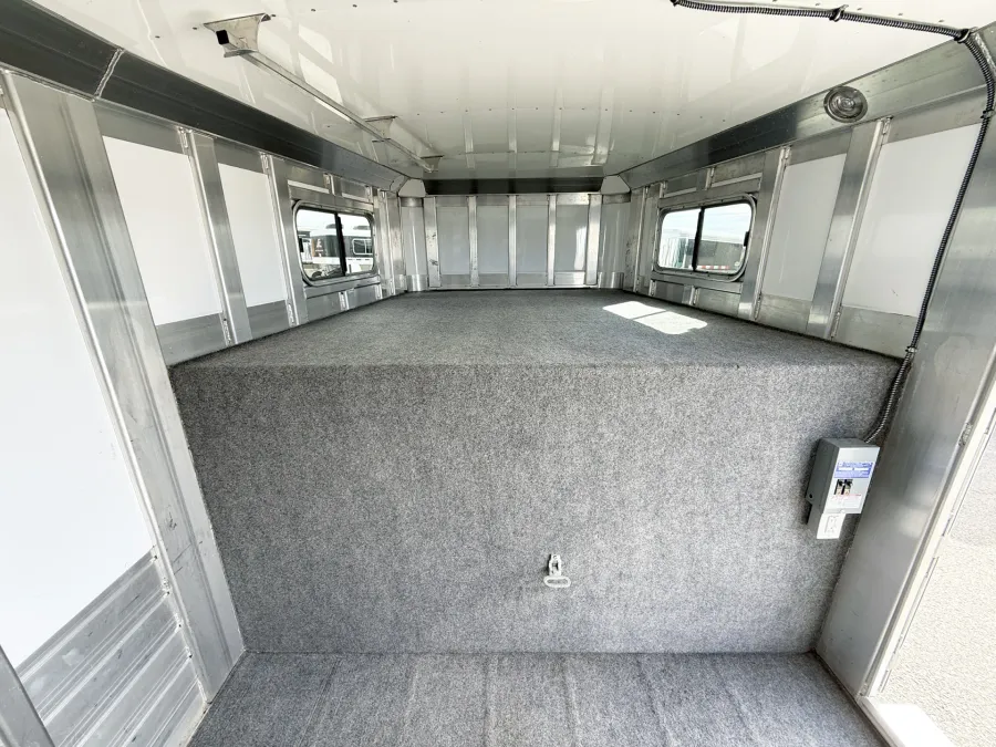 2010 4 Star 3HGN | Photo 6 of 17