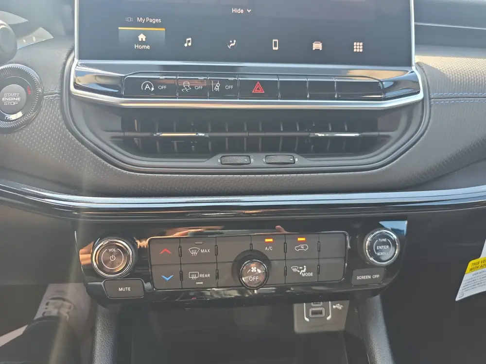 2026 Jeep Compass Latitude Altitude - Photo 22
