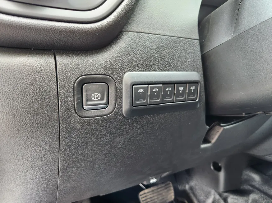 2025 GMC Sierra 3500HD CC Pro | Photo 7 of 28