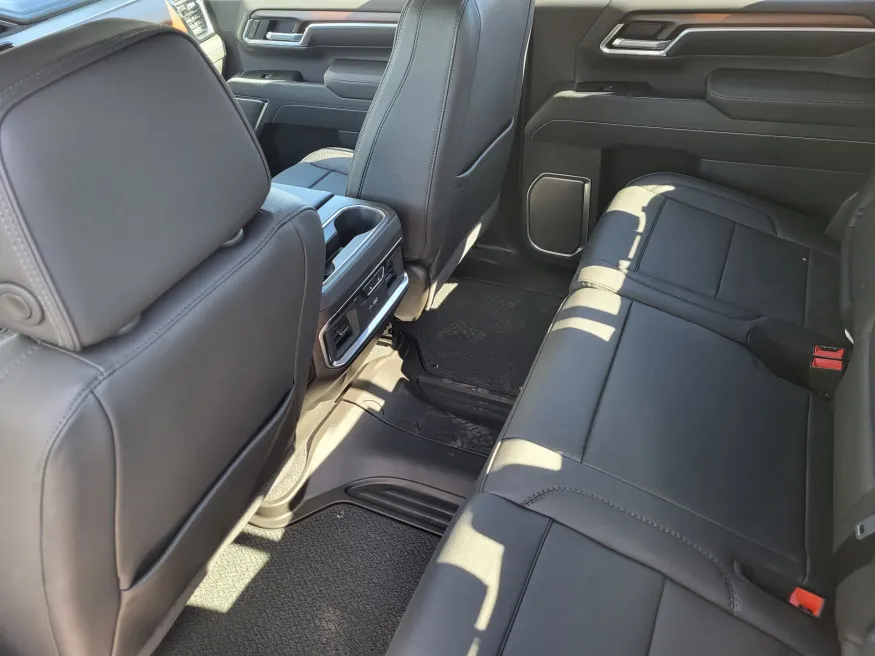 2026 GMC Sierra 2500HD Denali | Photo 22 of 25