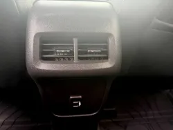 2021 Chevrolet Equinox | Thumbnail Photo 27 of 28