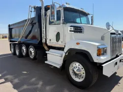 2018 Western Star 47X | Thumbnail Photo 10 of 14