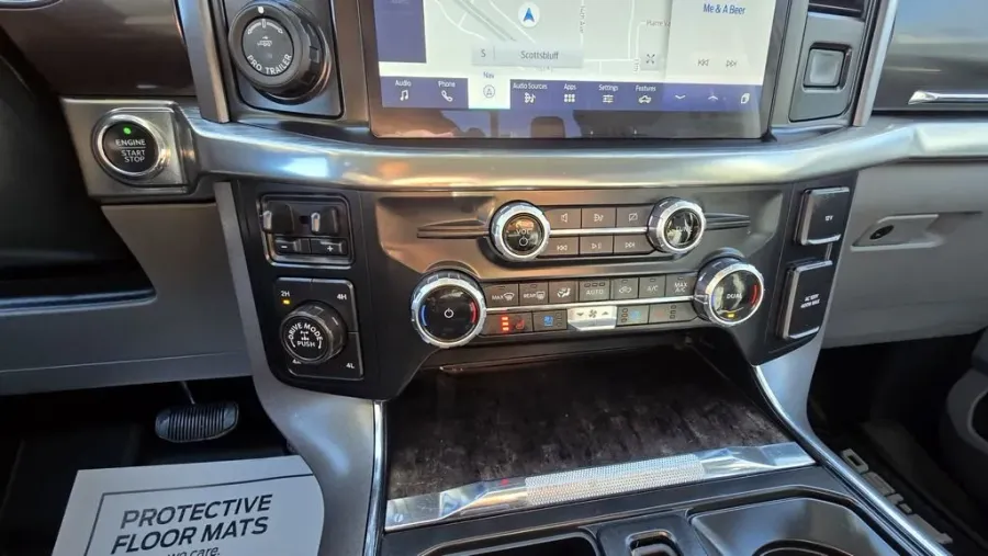 2023 Ford F-150 | Photo 23 of 31