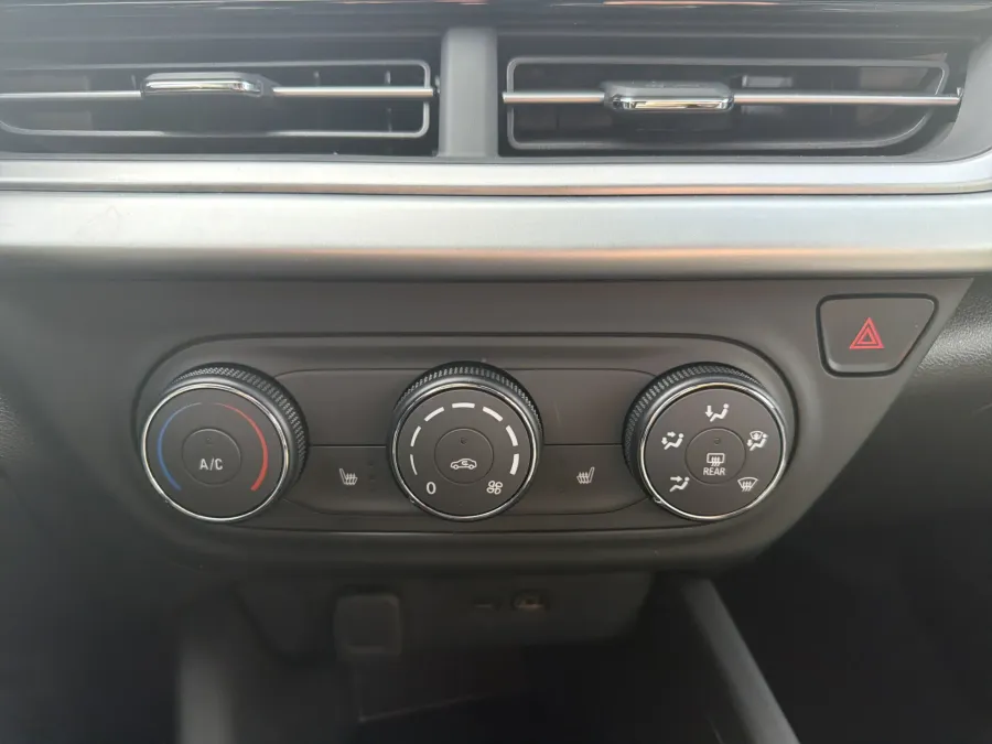 2026 Chevrolet Trax 1RS | Photo 16 of 19