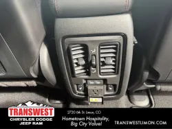 2026 Dodge Durango GT Plus HEMI V8 | Thumbnail Photo 10 of 17