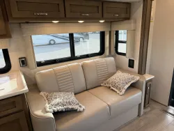 2026 Newmar Grand Star 3444 | Thumbnail Photo 21 of 47