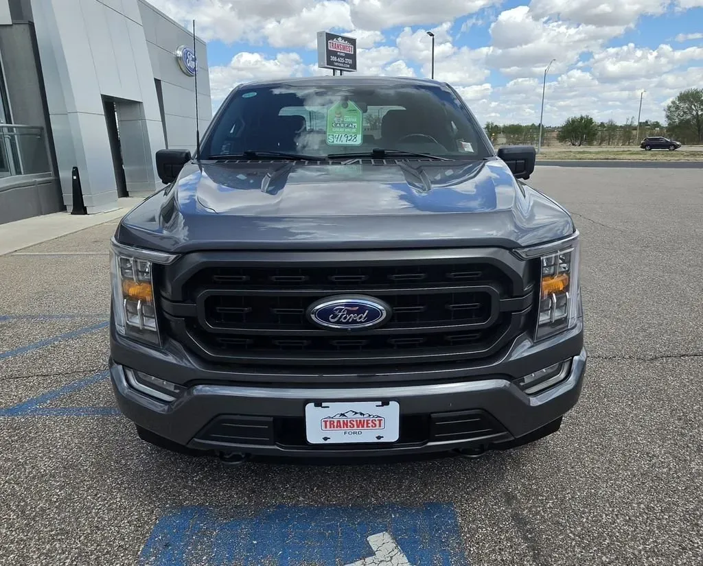 2023 Ford F-150 | Photo 2 of 30