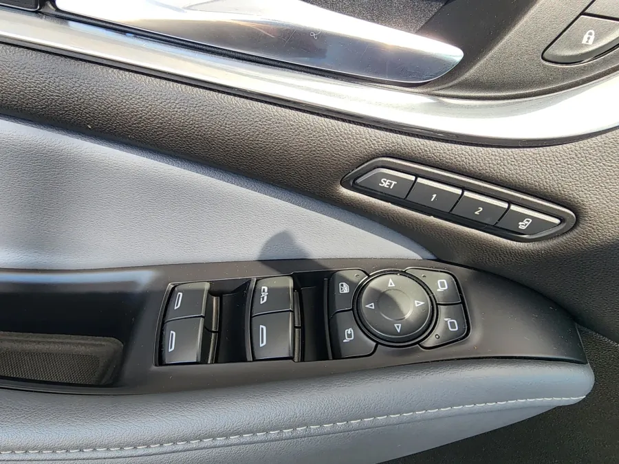 2021 Buick Enclave Premium | Photo 22 of 29