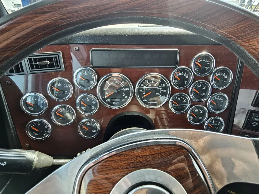 2022 Western Star 4900FA | Photo 26 of 27