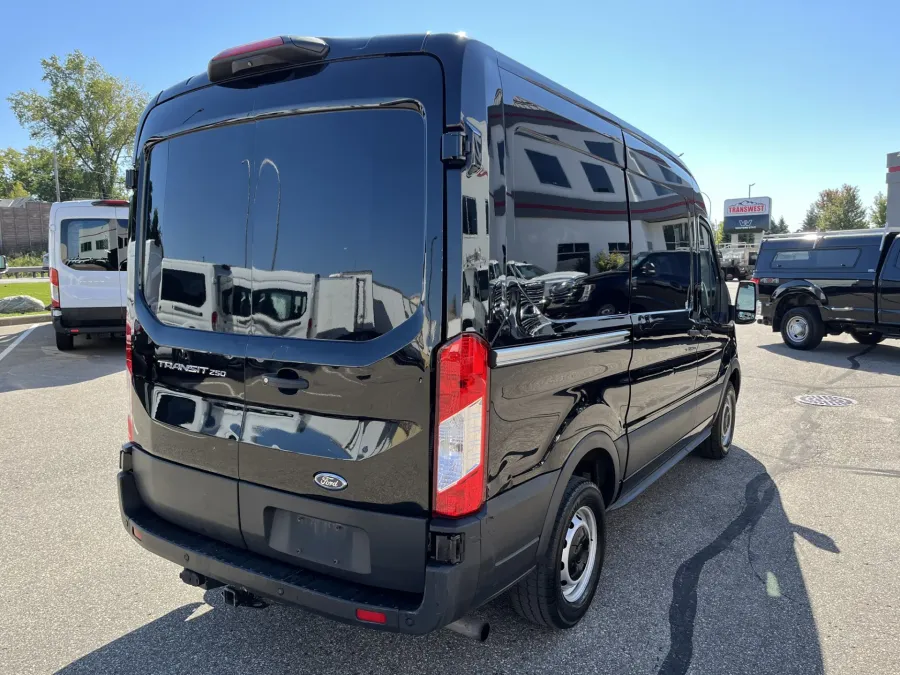 2020 Ford Transit | Photo 13 of 19