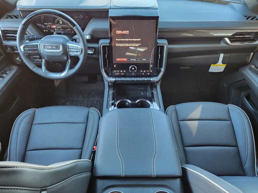 2026 GMC Yukon Elevation | Photo 9 of 25