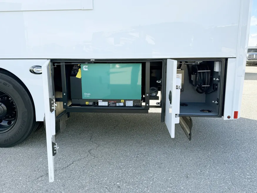 2026 Renegade Explorer 40ERB | Photo 26 of 29