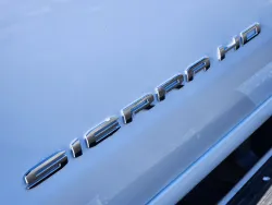 2026 GMC Sierra 2500HD SLT | Thumbnail Photo 7 of 20