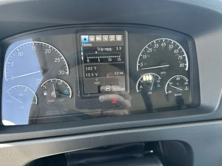 2026 Freightliner M2 106 | Photo 12 of 19