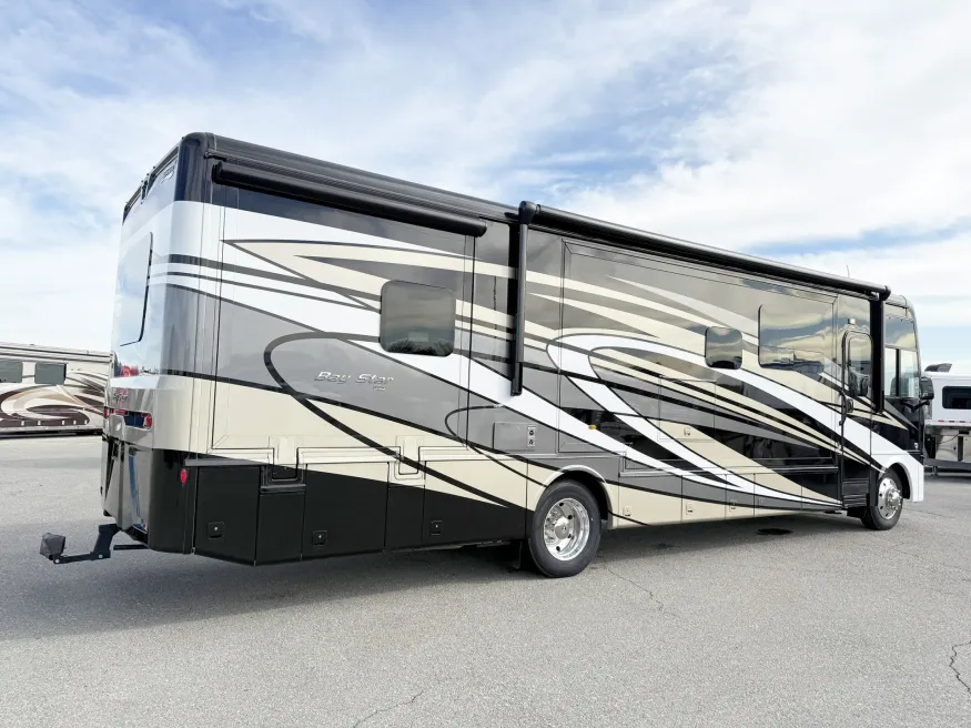 2024 Newmar Bay Star 3626 | Photo 19 of 31