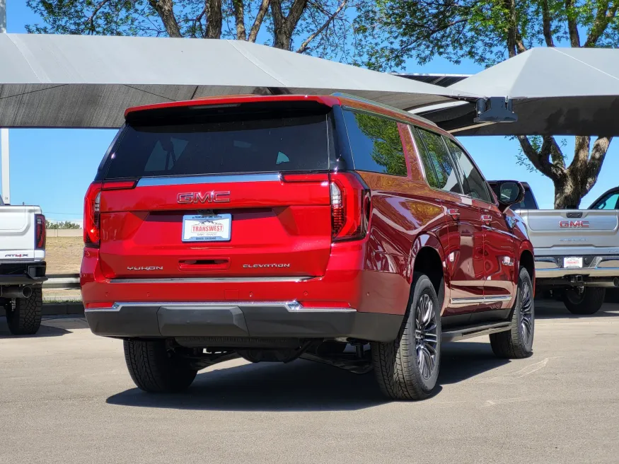 2026 GMC Yukon XL Elevation | Photo 6 of 27
