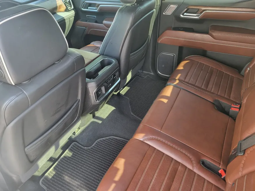 2022 GMC Sierra 1500 Denali Ultimate | Photo 23 of 26
