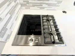 2023 Thor Magnitude SV34 | Thumbnail Photo 11 of 26