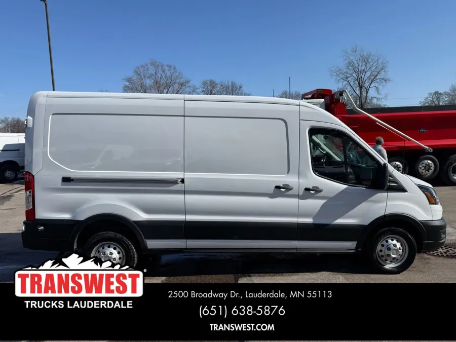 2024 Ford Transit | Photo 4 of 14