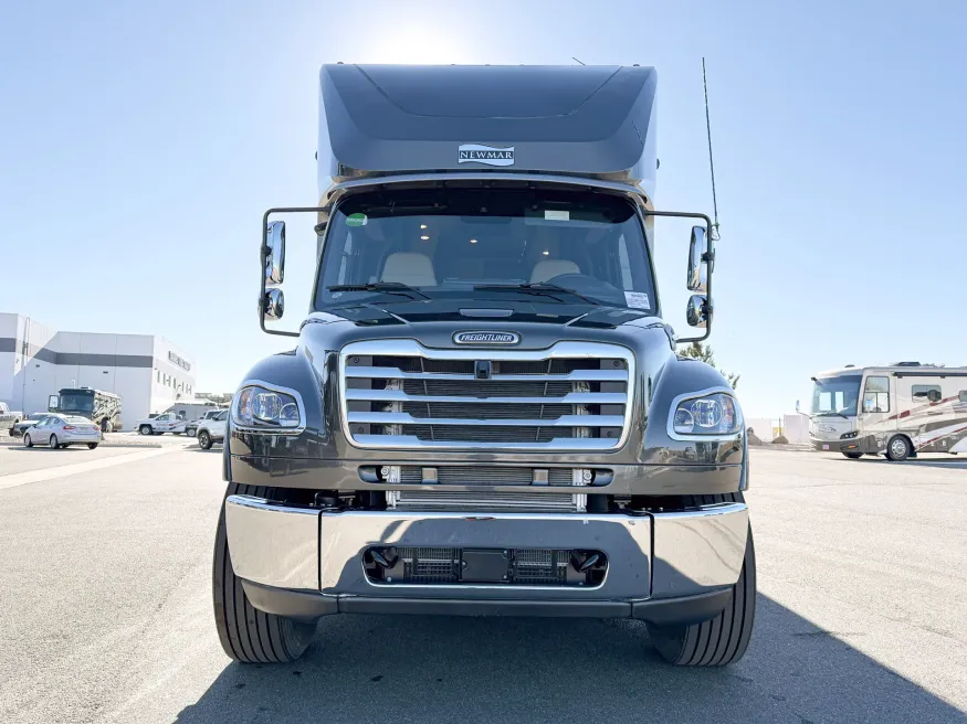 2026 Newmar Super Star 4040 | Photo 23 of 29