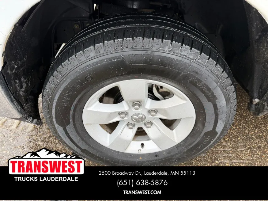 2024 RAM 1500 Classic SLT | Photo 8 of 21