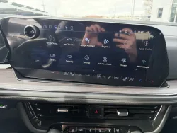 2026 Chevrolet Suburban Premier | Thumbnail Photo 19 of 23