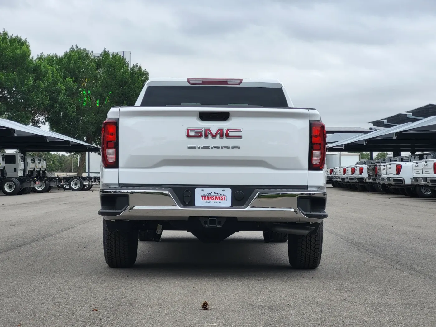 2026 GMC Sierra 1500 Pro | Photo 5 of 24