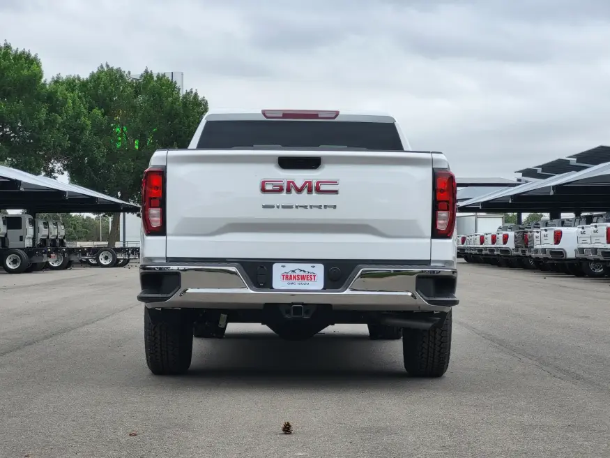 2026 GMC Sierra 1500 Pro | Photo 5 of 24