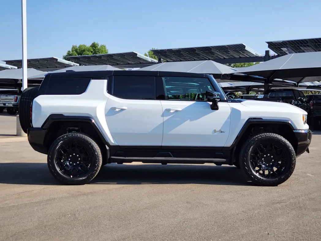 2026 GMC HUMMER EV SUV 2X 
