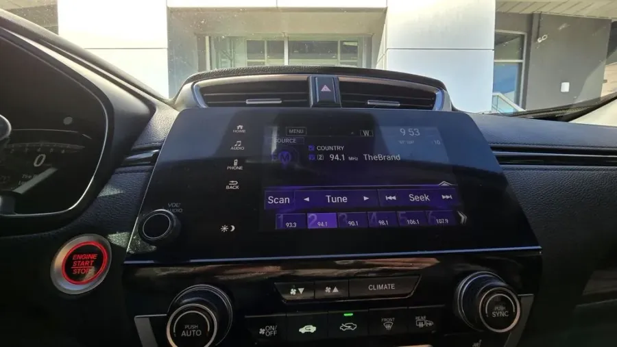 2017 Honda CR-V | Photo 21 of 28