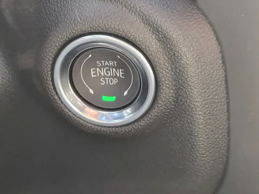 2026 GMC Sierra 2500HD Pro | Photo 18 of 30