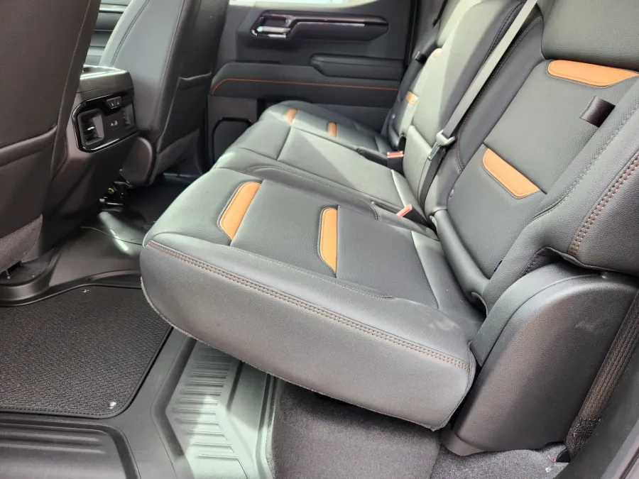 2026 GMC Sierra 1500 AT4 | Photo 10 of 30