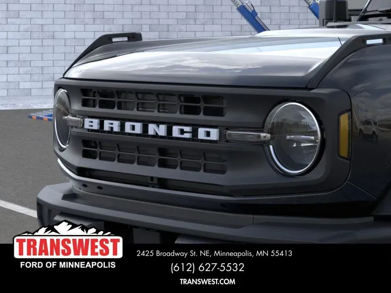 2026 Ford Bronco Base | Photo 18 of 25