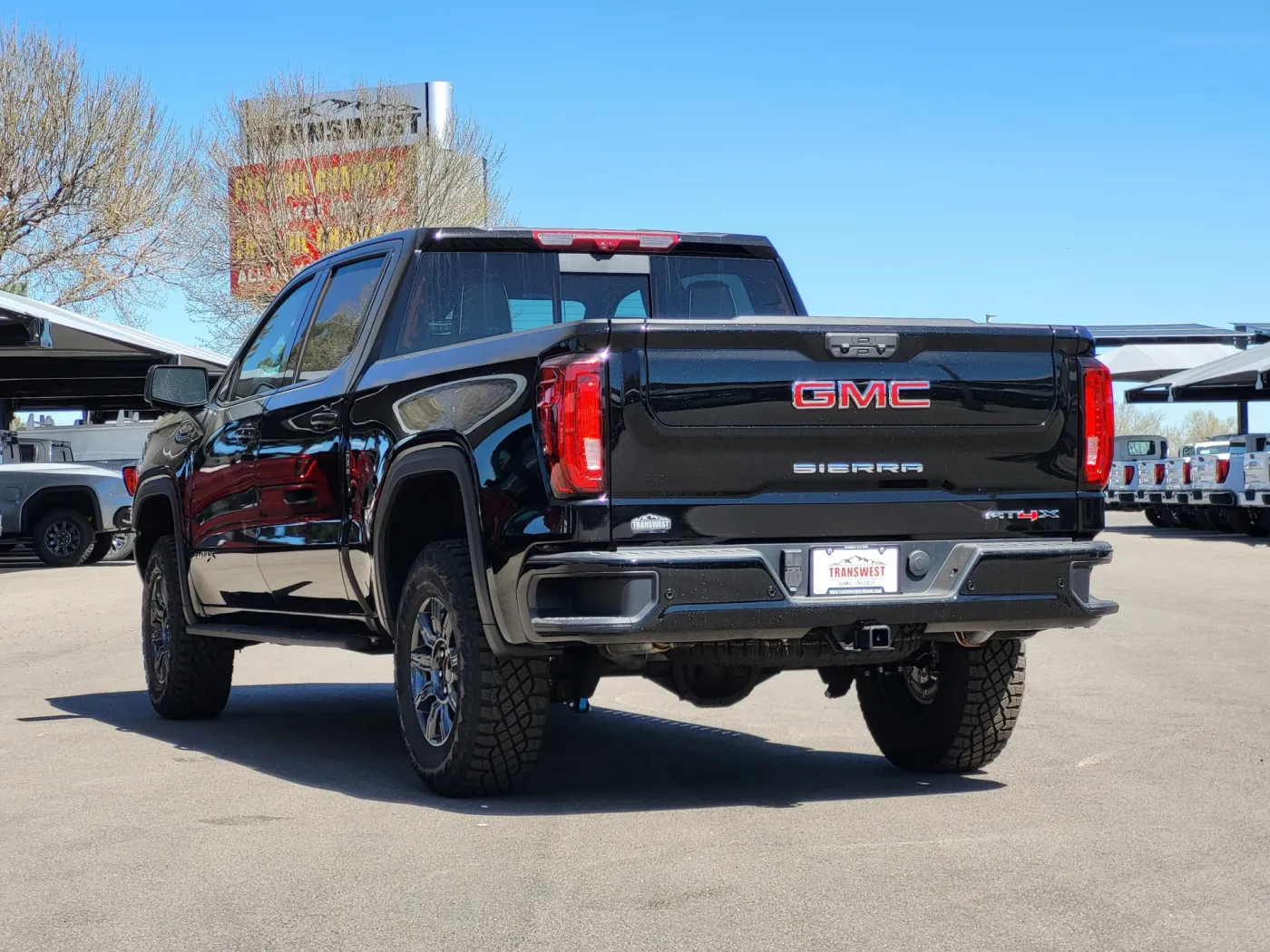 2026 GMC Sierra 1500 AT4X | Photo 5 of 27