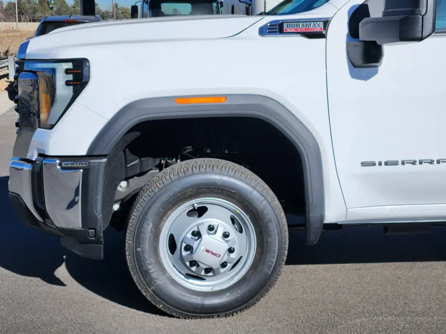2026 GMC Sierra 3500HD CC Pro | Photo 4 of 22