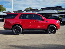 2024 GMC Yukon AT4 | Thumbnail Photo 1 of 32