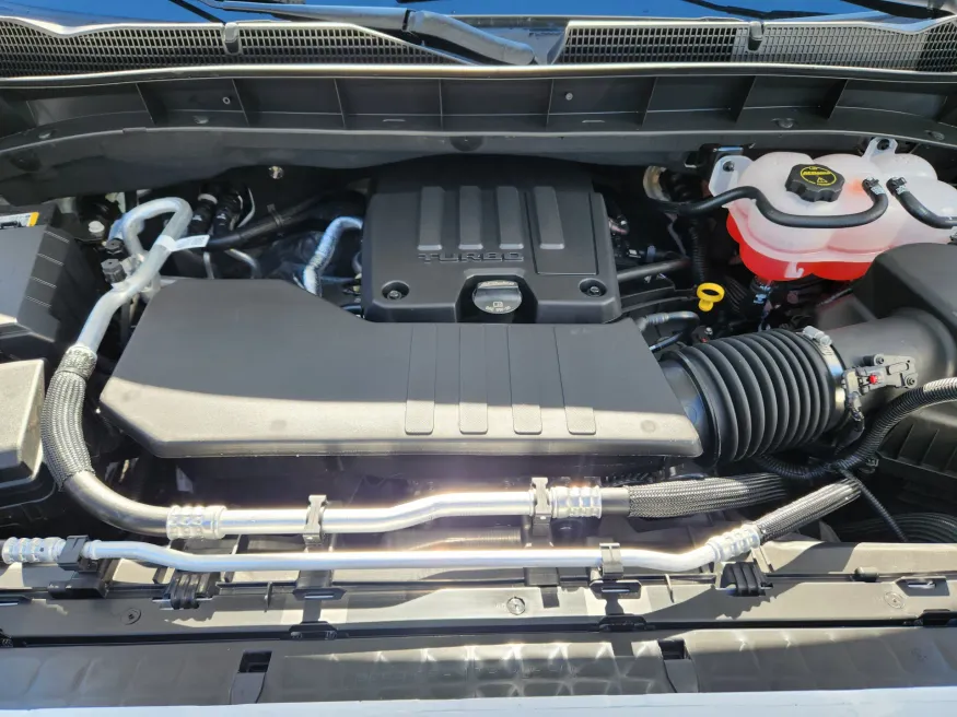 2026 GMC Sierra 1500 Pro | Photo 19 of 21