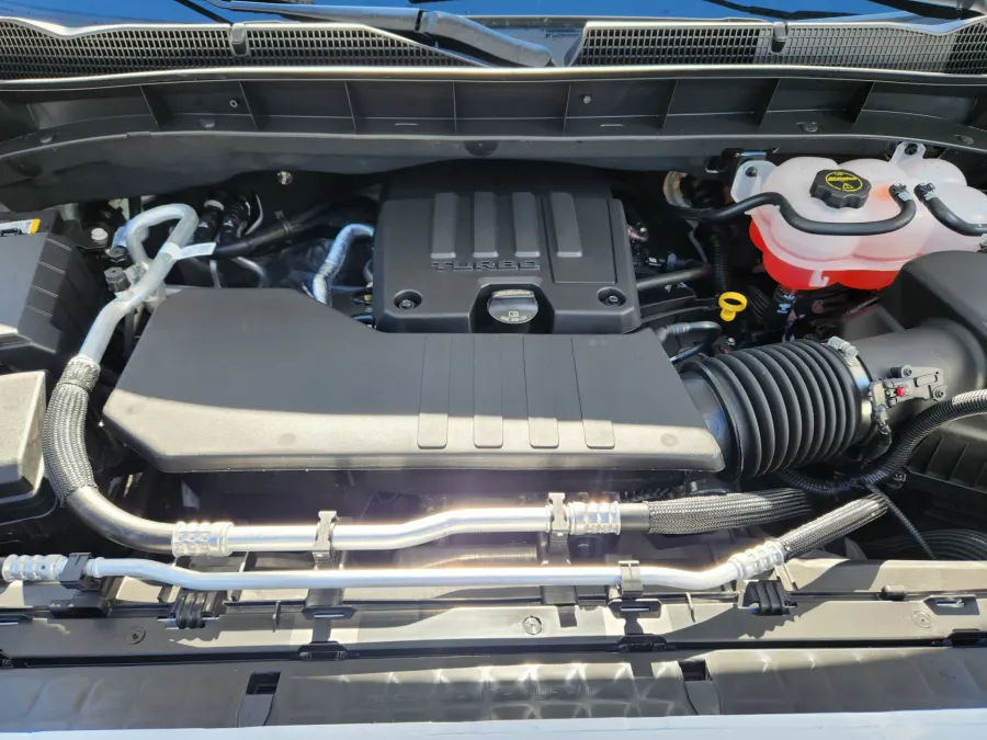 2026 GMC Sierra 1500 Pro | Photo 19 of 21