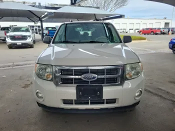 2009 Ford Escape XLT
