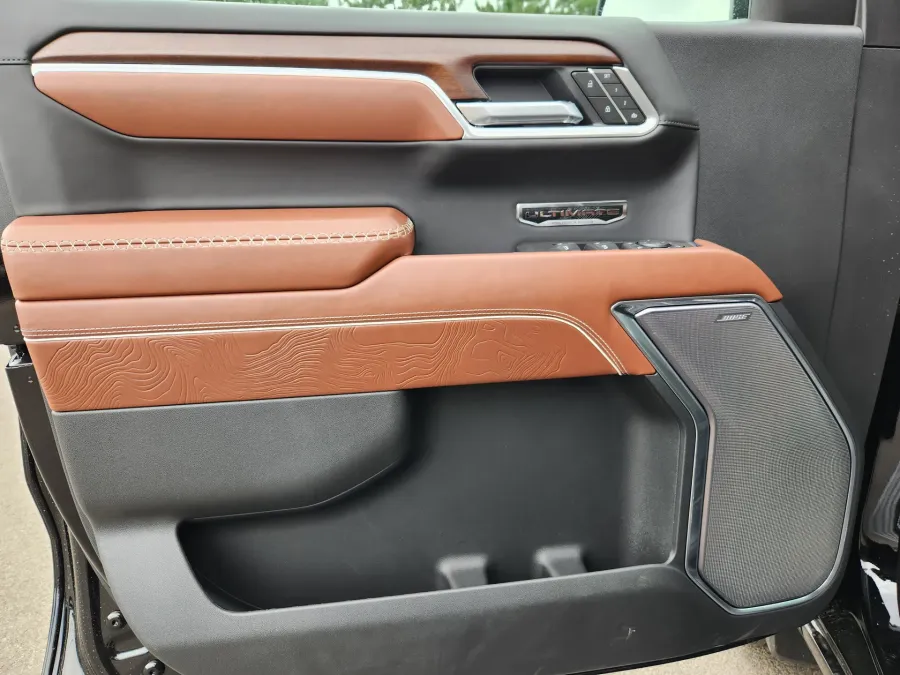 2025 GMC Sierra 1500 Denali Ultimate | Photo 5 of 29