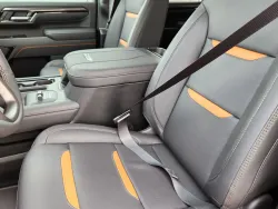 2026 GMC Sierra 2500HD AT4 | Thumbnail Photo 8 of 27