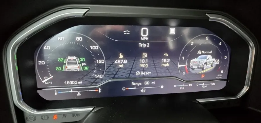 2023 GMC Sierra 1500 | Photo 18 of 31