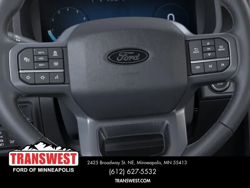2025 Ford F-150 XLT | Photo 11 of 22